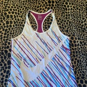 Nike tank